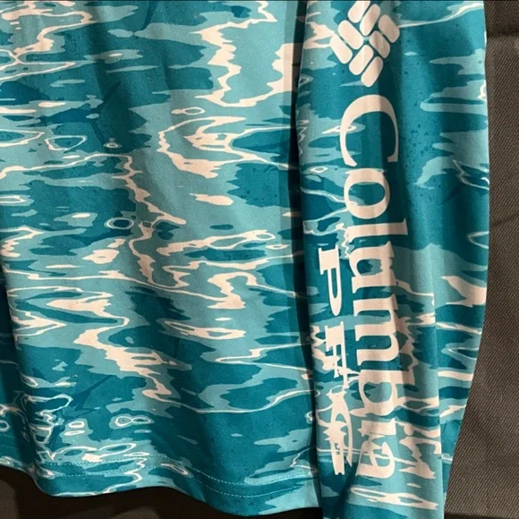 Columbia Aqua and White Patterned Hoodie - Picture 2 of 4